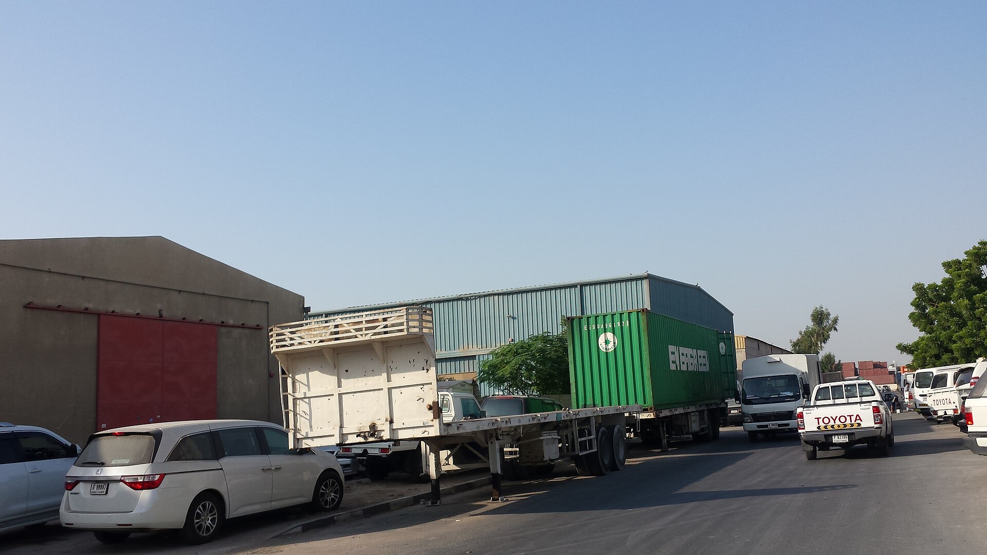 Ras Al Khor Industrial Area - Dubai - United Arab Emirates - panoramio — industrial site in Dubai industrial zones, United Arab Emirates
