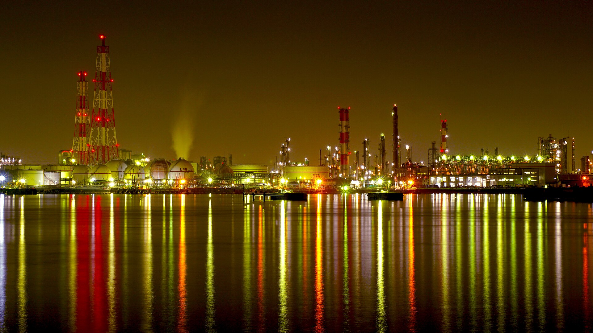 Osaka-Factory Night view of Takaishi-xl — industrial site in Osaka, Japan