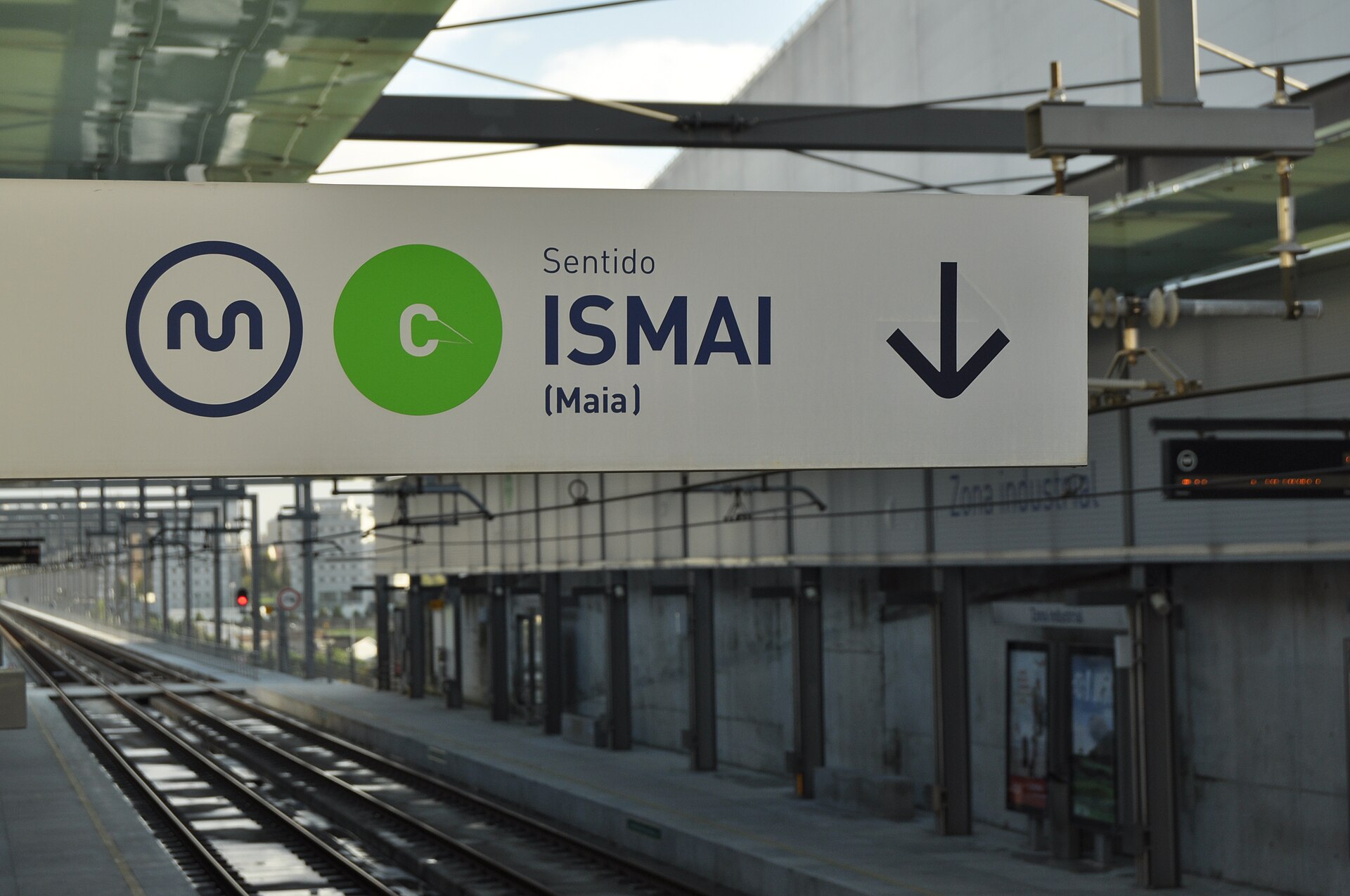 Metro do Porto - Zona Industrial (6289272875) — industrial site in Porto and northern Portugal, Portugal